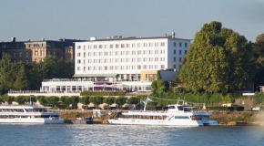 Отель Ameron Hotel Königshof  Бон